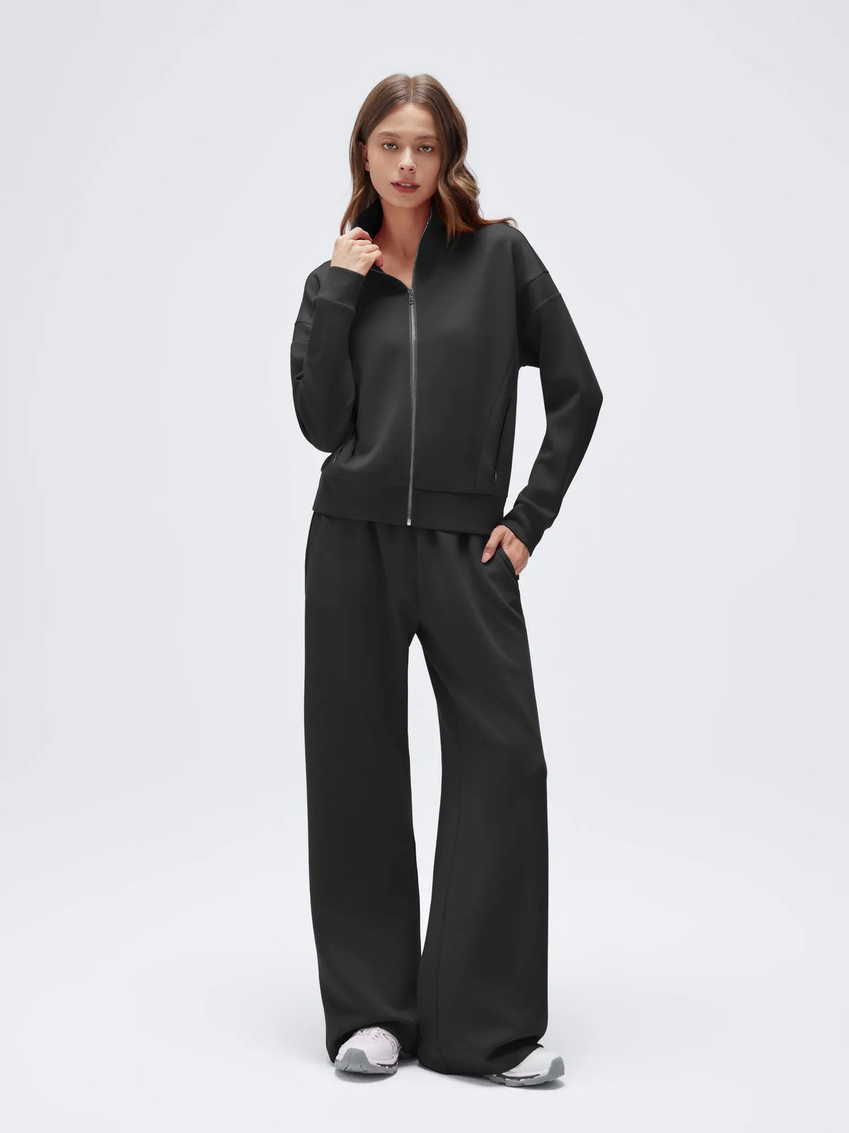 Conjunto de Chaqueta con Cremallera y Pantalón Ancho