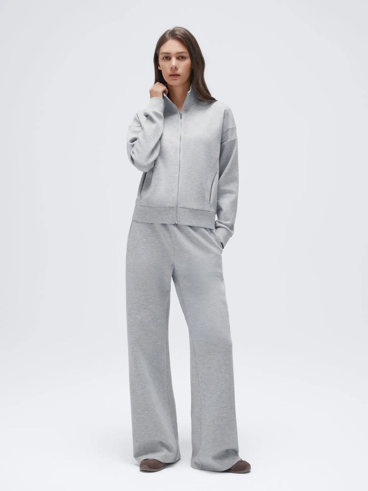 Conjunto de Chaqueta con Cremallera y Pantalón Ancho
