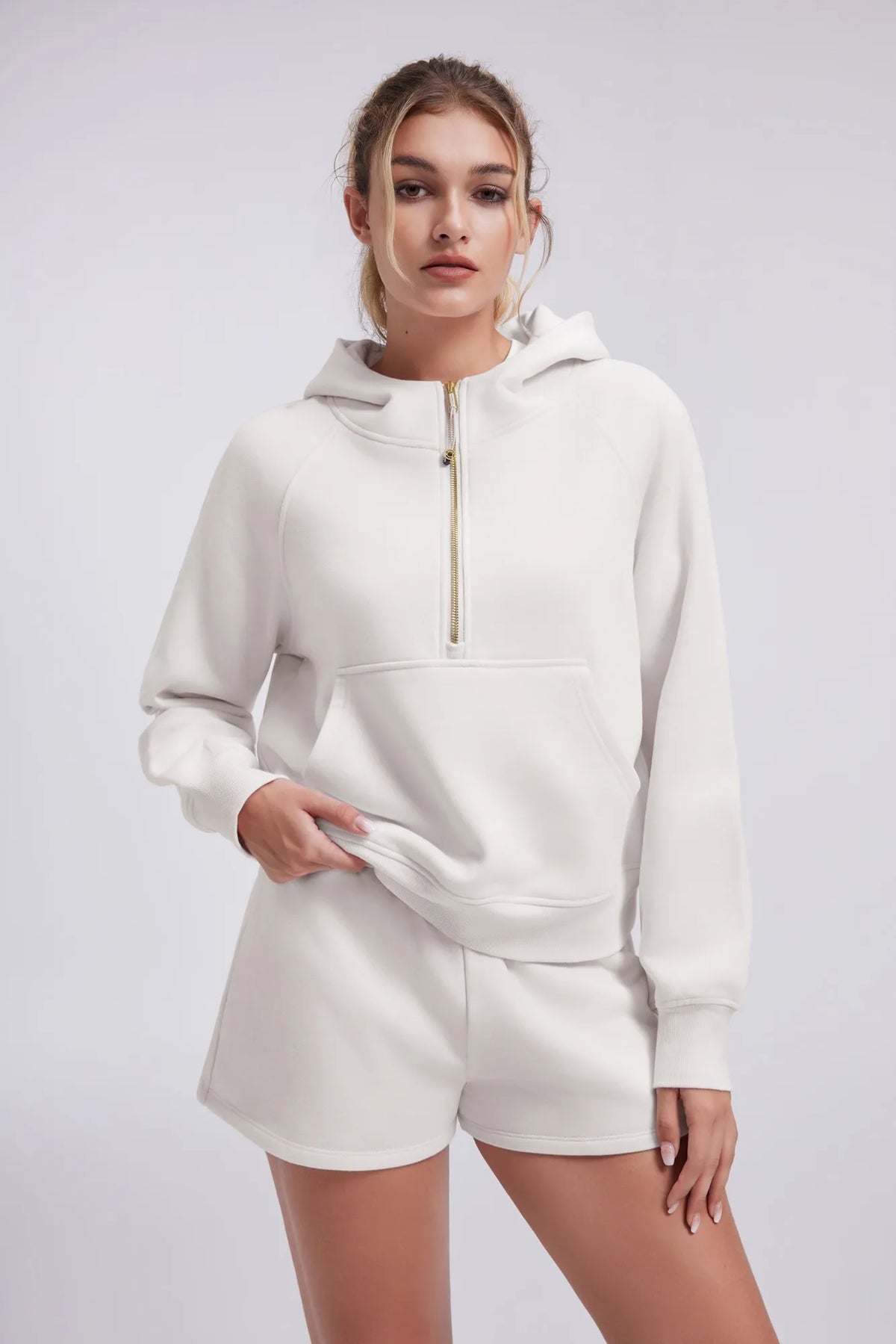 Sudadera Corta con Capucha y Media Cremallera