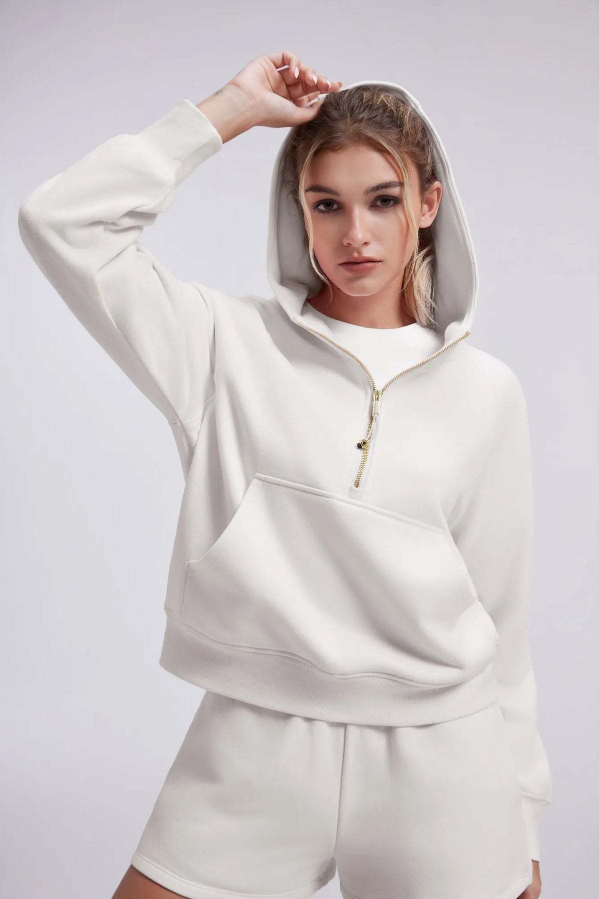 Sudadera Corta con Capucha y Media Cremallera
