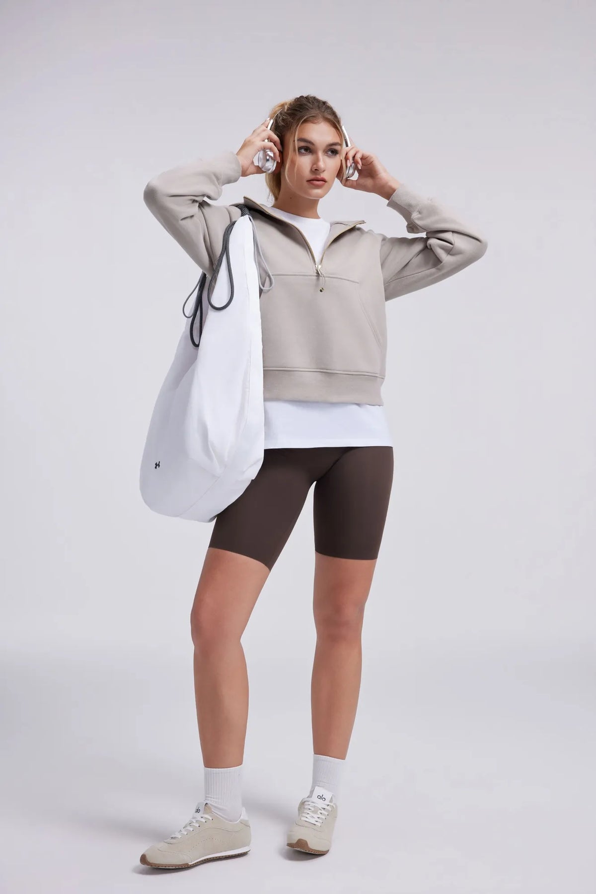 Sudadera Corta con Capucha y Media Cremallera