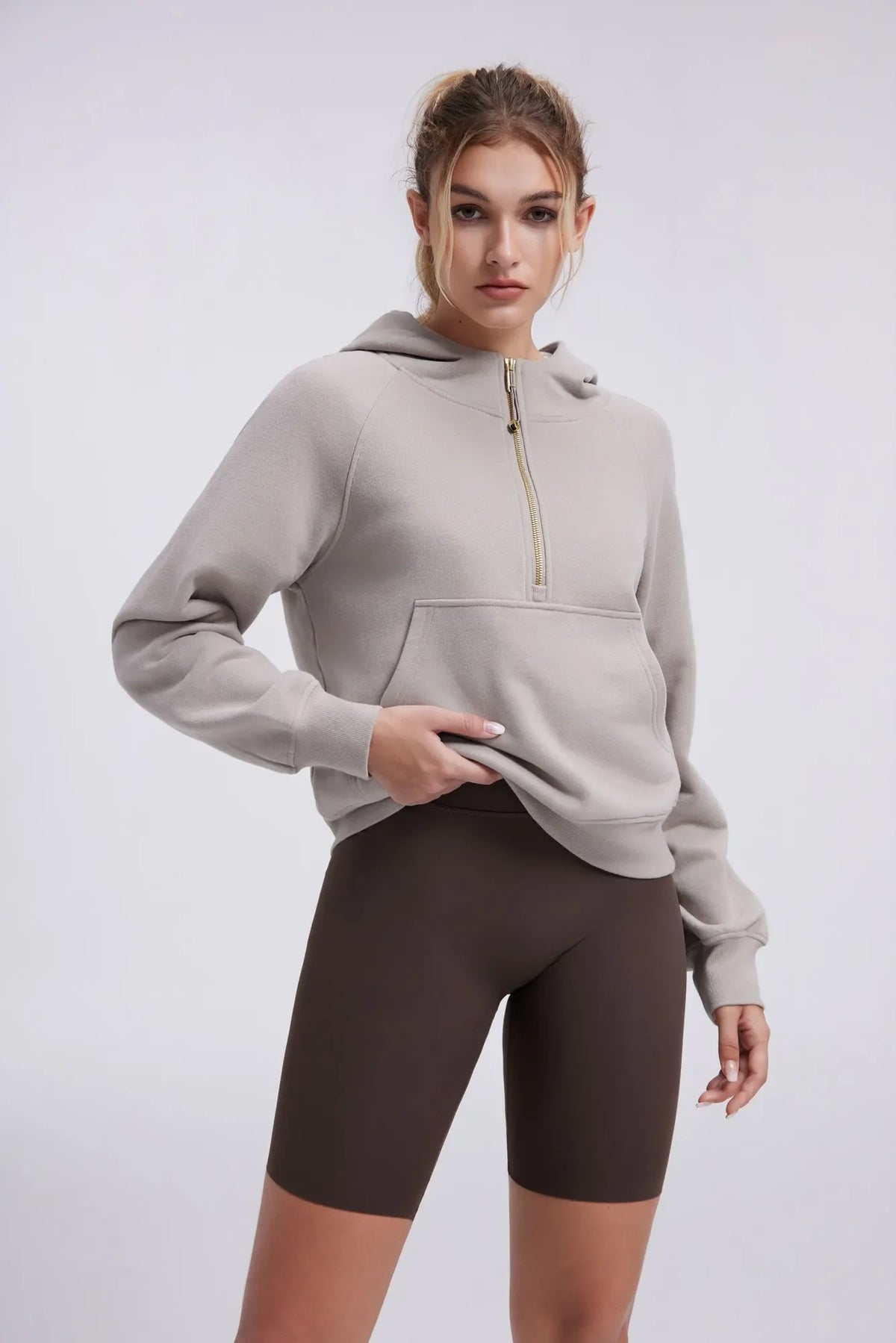 Sudadera Corta con Capucha y Media Cremallera