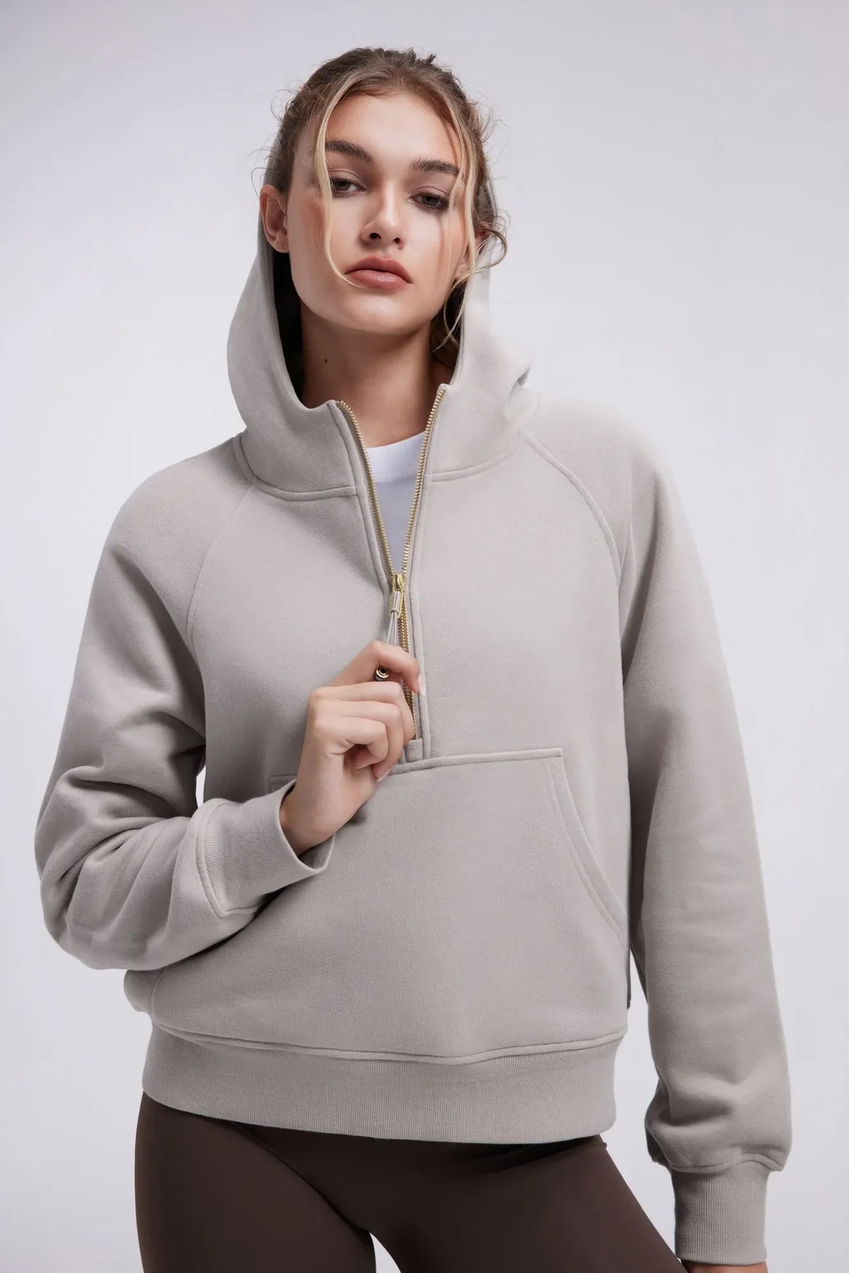 Sudadera Corta con Capucha y Media Cremallera